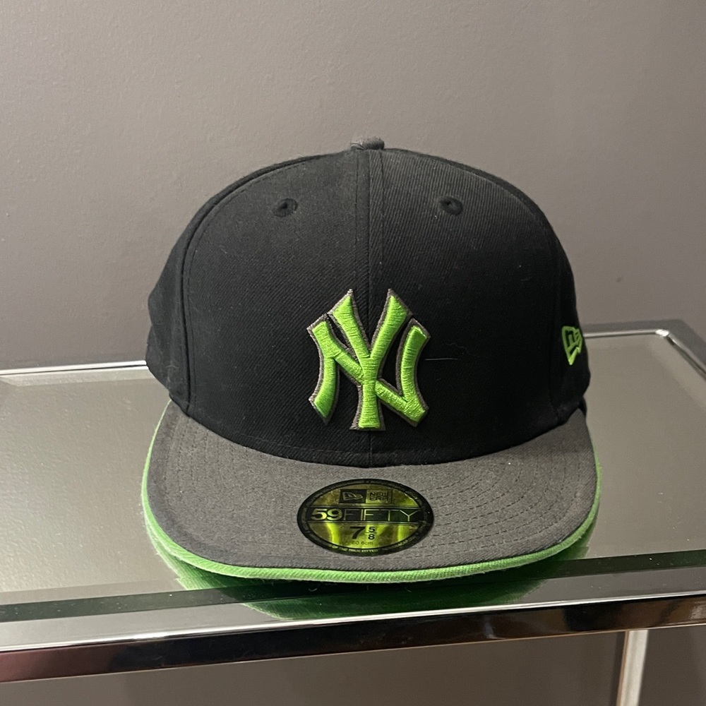 New Era 59Fifty Fitted New York Yankees Hat size 7 5/8